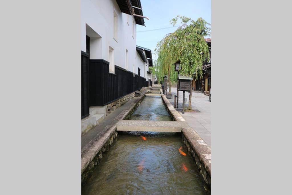 Yoshiki Stay Hida Phòng bức ảnh